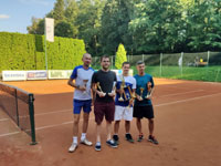 Medailist zleva :  Roman Ochman, Marek trba, Rostislav Martynek, Tom Sikora