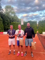 Medailist� zleva : :  Marek �t�rba, Jakub Ra��k, Michal Fi�ara