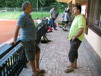Host turnaje vpravo :  Miroslav Jva