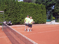 Sport Centrum Tinec zleva :  Milo Jadamus, Vclav Supk