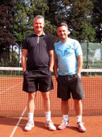 astnci turnaje zleva :  Petr Klus, Richard Baier