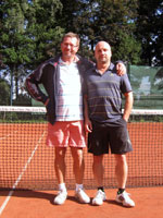 astnci turnaje zleva :  Pavel Nierostek, Petr Zajonc