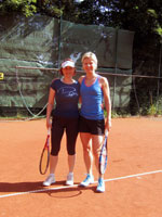 astnice turnaje zleva :  Pavlna Dordov, Olga Klrov