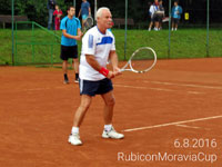 astnci turnaje zleva :  Ren Broda, Rudolf Bilko