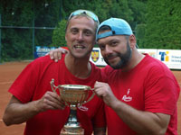 Vtzov turnaje zleva :  Martin Hlavica, Tom Skoupil