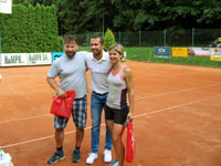 2.msto tchy zleva :  Martin Delong, Olga Mencnarowsk