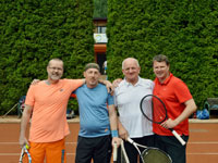 astnci turnaje zleva :  Zdenk Maliniak, Petr Niedoba, Miroslav Jadamus, Martin Baanovsk