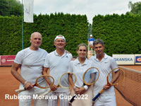 Finalisté zleva :  Miloš Jadamus, Daniel Fojcik, Zuzana Zlochová, Tomáš Sikora