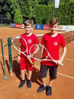Účastníci turnaje zleva :  David Michálek, Antonín Holubčík