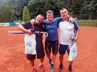 2.m�sto �ty�hra zleva :  Vladim�r Sagan, Jan Sagan