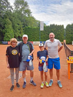 4.m�sto zleva :  Vladim�r Gajdica, Robin Gajdica