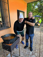 Gastro servis zleva :  Bronislav Cienciala, Pavel Nierostek