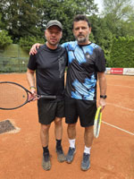 ��astn�ci turnaje zleva :  Rostislav Sabela, Radek J�va
