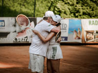 Konec fin�lov�ho utk�n� :  Ren� Farga�, Michaela Hon�ov�