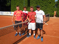 Finalisté čtyřhry zleva :  Jiří Bollog, Filip Káňa, Dominik Szturc, Adam Jadamus
