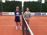 Semifinalistky dvouhry zleva :  Liliana Michalcov, Karin Kalavsk