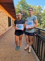 3.m�sto �ty�hra �eny zleva :  Ema Trune�kov�, Kl�ra Sikorov�