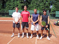 Semifinalist tyhry mu zleva :  Ji Vencl, Jan Subota, Marian Podepel, Roman Rohek