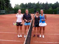 Finalistky tyhry en zleva :  Kristna Hanarov, Marie Mayerov, Zora Vlkov, Tereza Lrov
