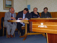 lenov vkonnho vboru zleva :  Miroslav Grim, Ren Farga, Ale Dobesch, Pavel Sikora