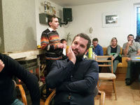 Vystoupení v diskuzi (vzadu) :  Petr Helioš