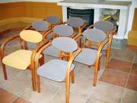 Očalouněné židličky