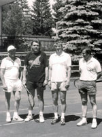 Rok 1993 zleva :  Otto Dobesch, Miroslav Paleek, Ladislav Vrtn, Ji Star