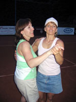 Non tanenice zleva :  Irena Gletov, Irena Lancov