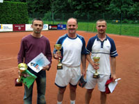 Medailist dvouhry zleva :  Pavel Kounk, Petr Gavlas, Roman Hlauek