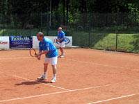 astnci turnaje zleva :  Ren Farga, Roman Hladonik