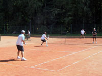 Foto z utkání zleva :  Miroslav Řehounek, Martin Bažanovský, Bronislav Cienciala, Miloš Jadamus