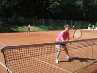 Účastnice turnaje zleva :  Zina Kusiová, Darina Heczková