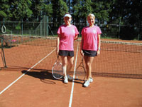 Účastnice turnaje zleva :  Irena Gletová, Ladislava Stará
