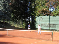 Záběry z utkání zleva :  Roman Hladonik, René Fargač