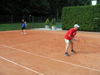 Záběry z utkání zleva :  Zbyšek Bajusz, René Halapatsch