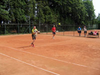 Záběry z utkání zleva :  Piotr Pozdzal, Janusz Guzdek