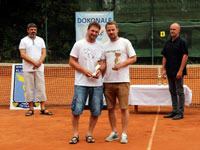 1.místo kategorie mladší čtyřhra zleva :  Jan Kobza, Lukáš Opravil