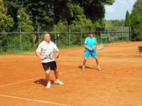 Účastníci turnaje zleva :  Pavel Sliž, Milan Procházaka
