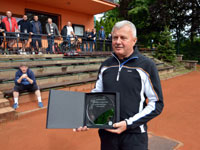 Plaketa za podporu tenisu :  Zdeněk Škuta