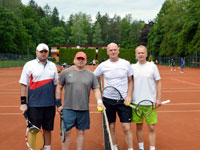 Účastníci turnaje zleva :  Marian Pszczolka, Miroslav Czepczor, Miloš Jadamus, Daniel Fojcik