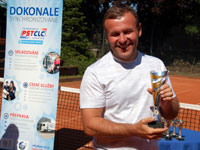 1.místo kategorie mladší dvouhra :  Václav Kánský