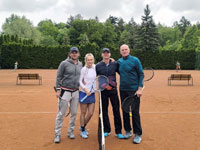 astnci turnaje zleva :  O. Pavlenko, Ewa Jaurkov, Daniel Fojcik, Milo Jadamus