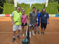 Finalist� zleva :  Petr Zoubek, Martina Jindrov�, Rostislav Marosz, Jaroslav Kocyan, Martin Delong