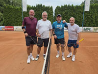 Finalist� �t�chy zleva :  Martin Holub��k, Roman Hu�ka, David Vici�n, Petr Zajonc