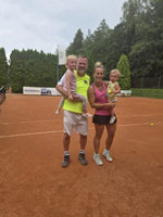 Z�v�re�n� foto zleva :  Petr Zoubek, Martina Jindrov�