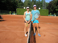 Semifinalistky dvouhry zleva :  Tereza Valov, Michaela Cinkov